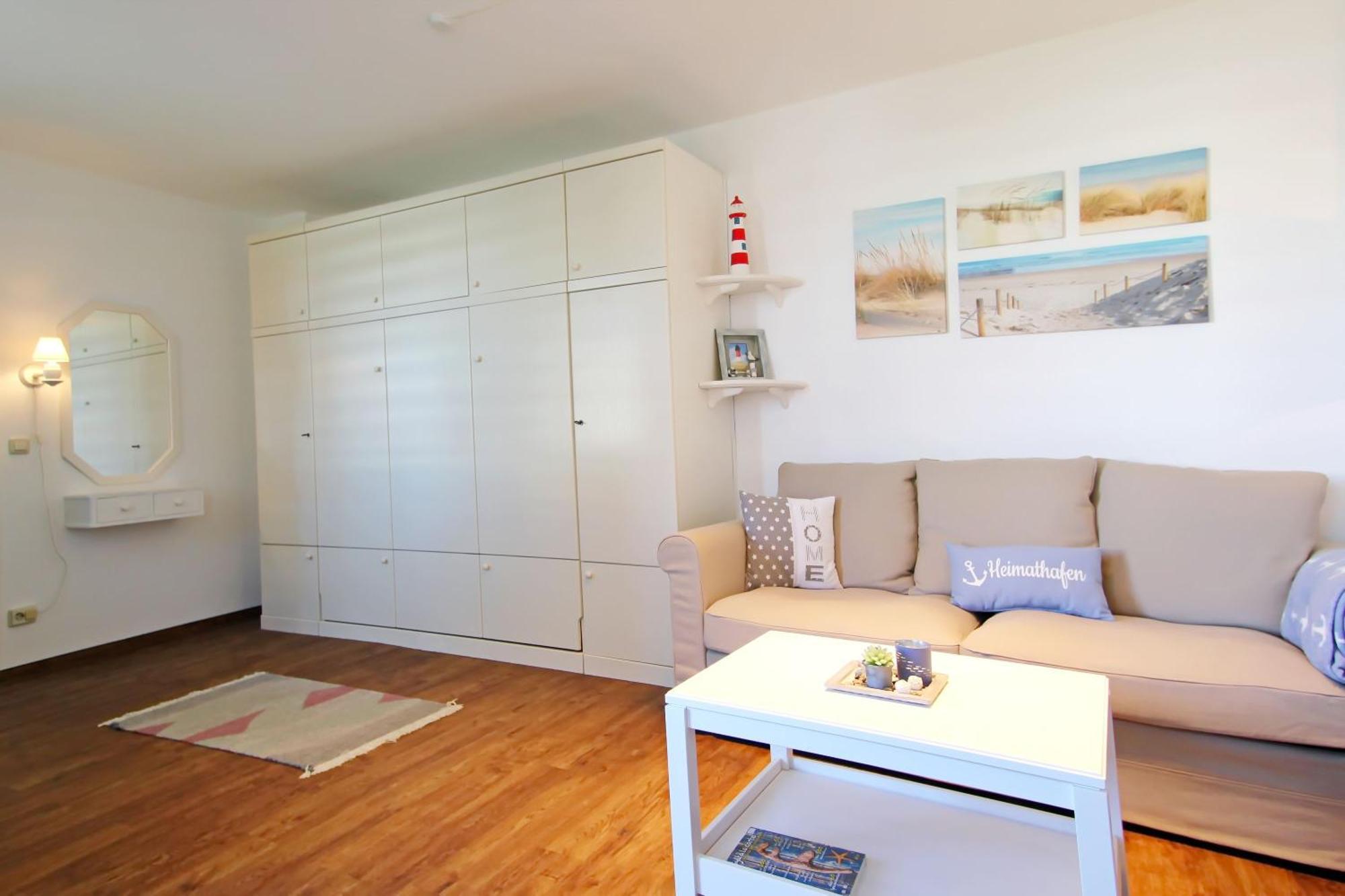 Apartment Mocker
